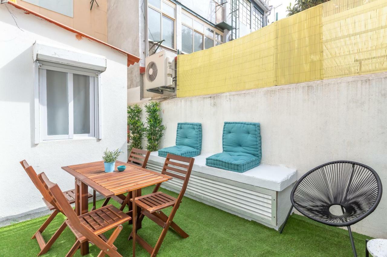 Sunny Apartment With Patio, By Timecooler Lizbona Zewnętrze zdjęcie